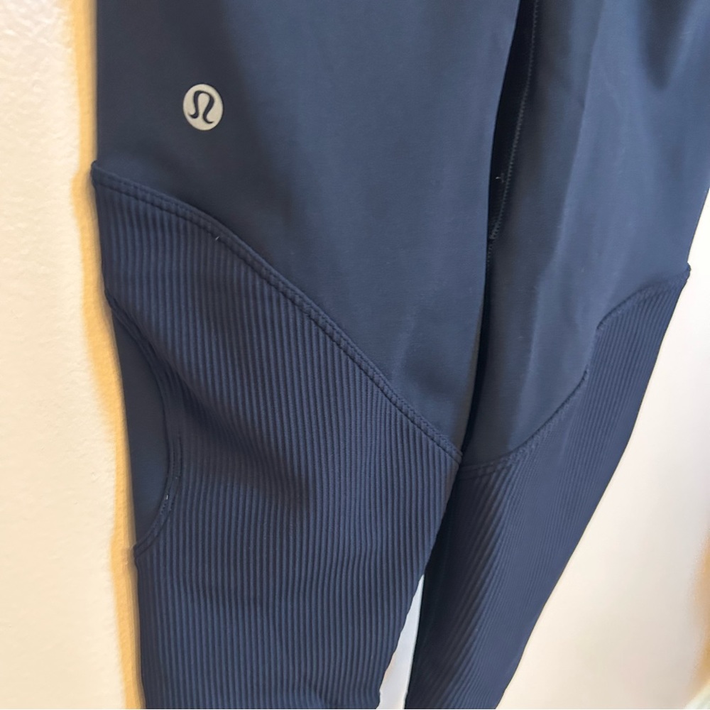 Rare Special Edition Lululemon New Ambition Super High Rise Tight 25”